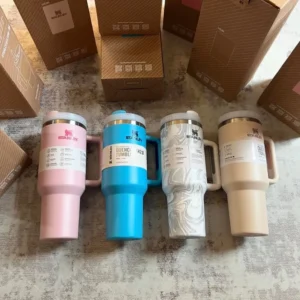 Stanley x Starbucks cup pallets